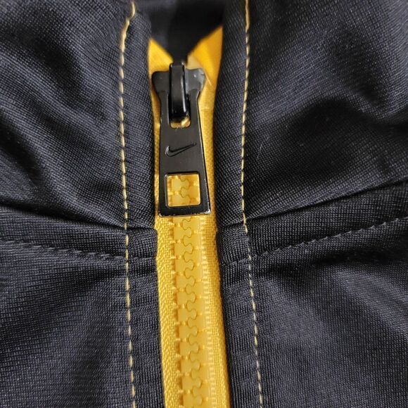 Nike Track Star Kids Running Jacket Size 6 Black Yellow Gold Full Zip Windrunner - Picture 4 of 9